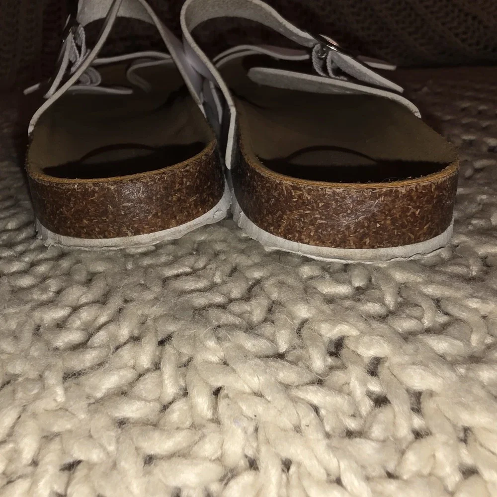 Steve Madden Girls White Slip On Sandals Size 3